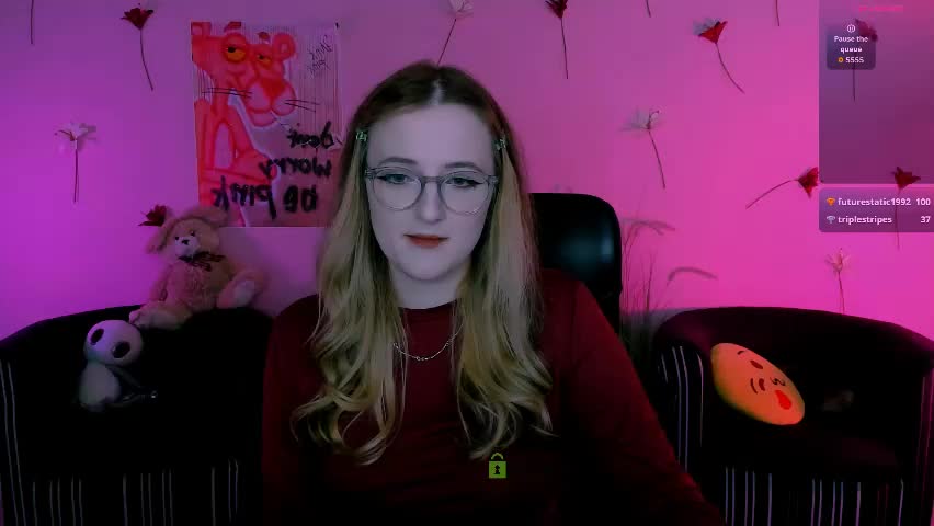 luna_berryy Adult Chat June 3, 2026