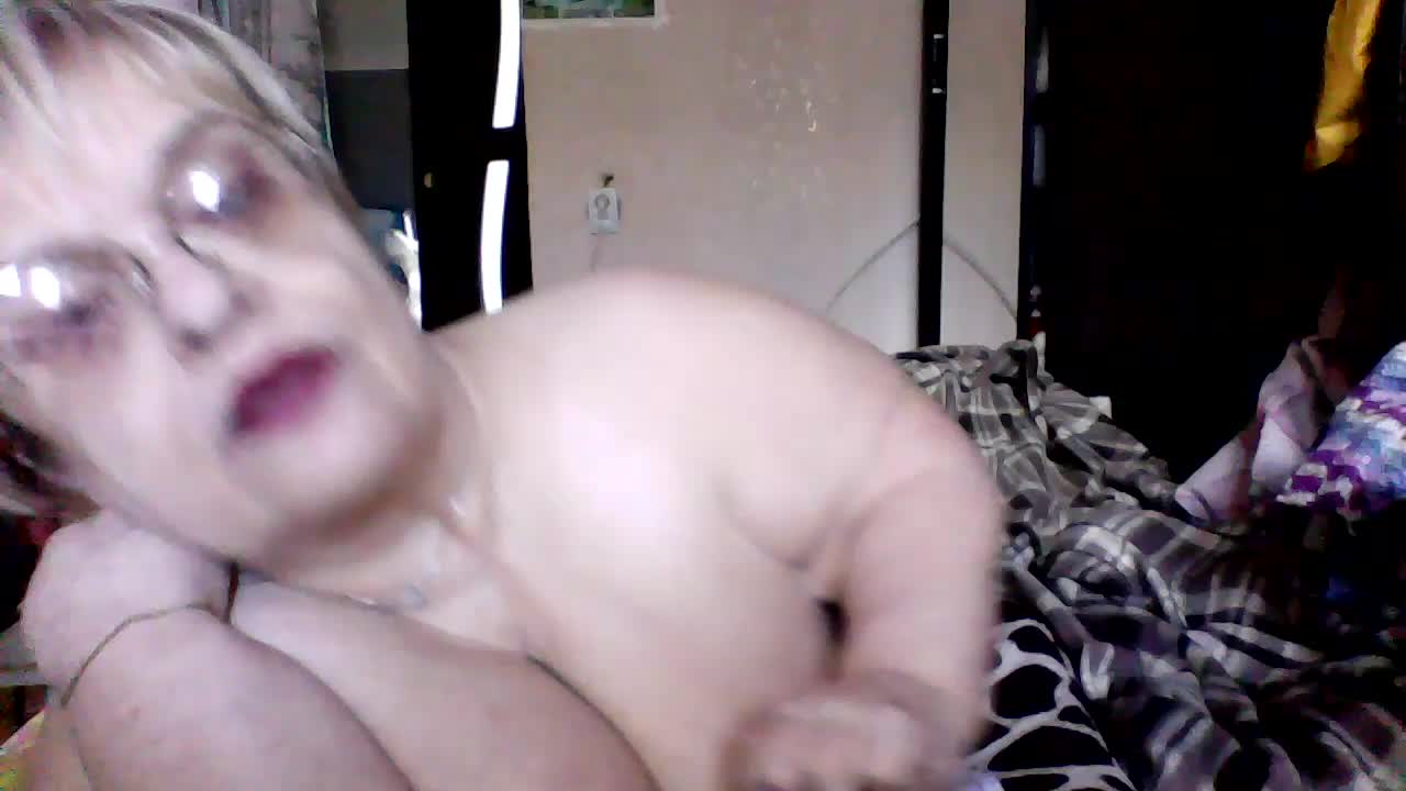 LLIyJluk Adult Chat June 3, 2026