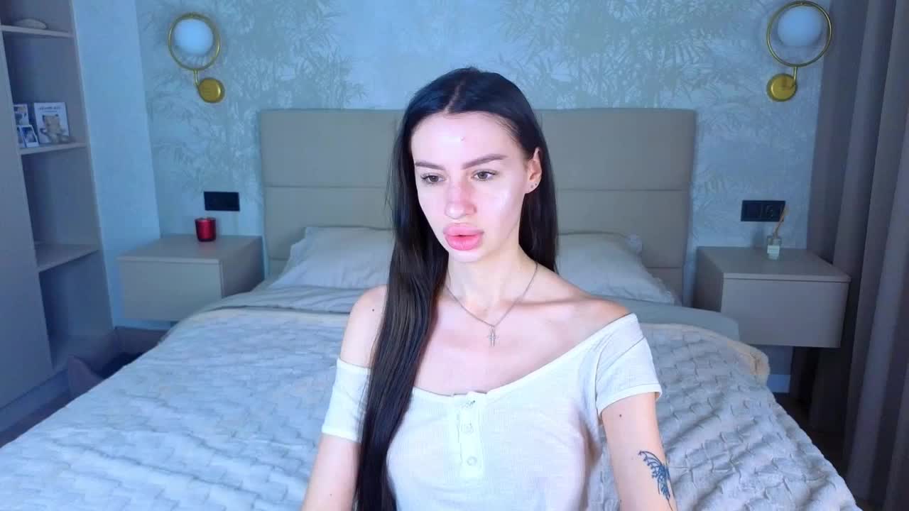 SnowWhiteee Adult Chat June 3, 2026