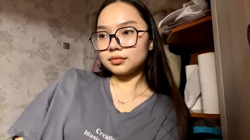 kamilahschaff Adult Chat June 3, 2026