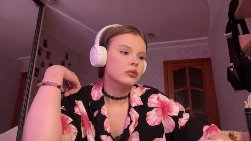 deanacharon Adult Chat June 4, 2026