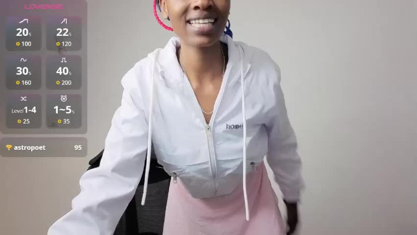 freakky_nessa Adult Chat June 4, 2026