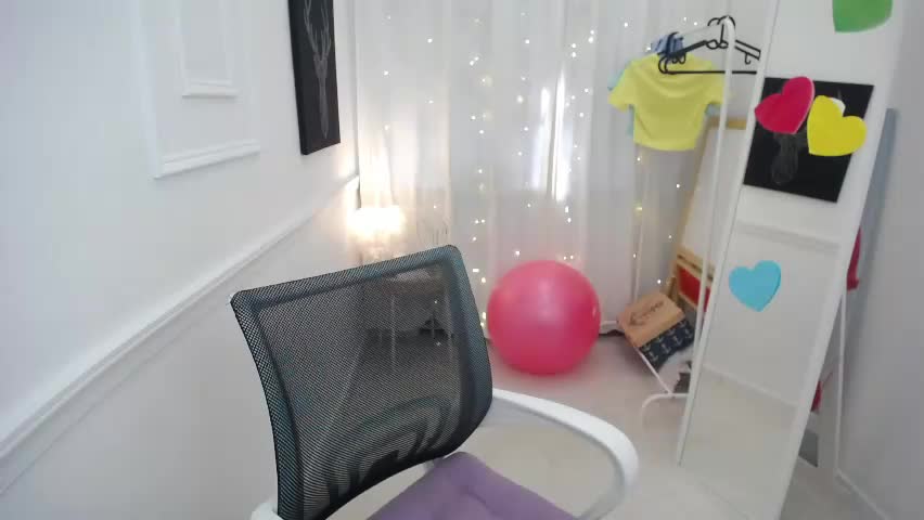 bree_sky Adult Chat June 4, 2026