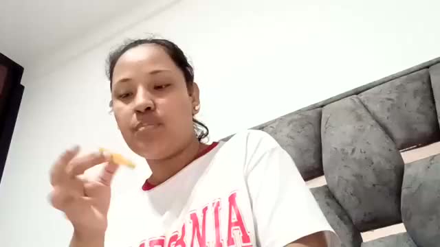 delicious_sarah07 Adult Chat June 4, 2026