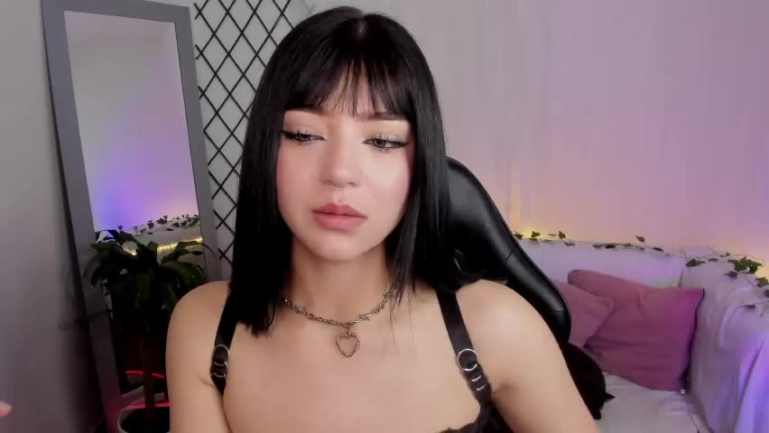 mia_collins_b Adult Chat June 3, 2026