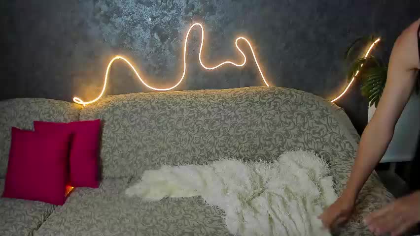 dream_olivia Adult Chat June 3, 2026