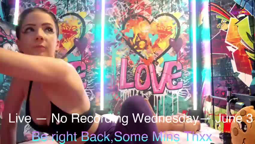 vanessa_love Adult Chat June 4, 2026