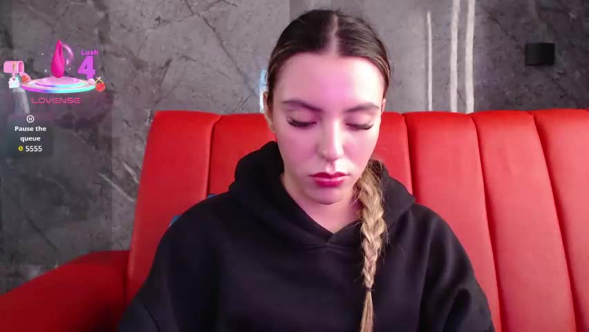valentina_red18 Adult Chat June 4, 2026