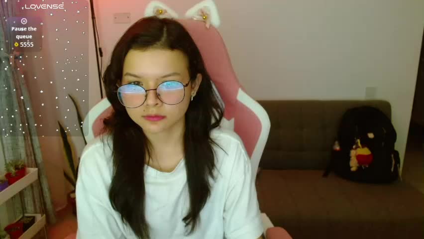 azu_chan Adult Chat June 5, 2026