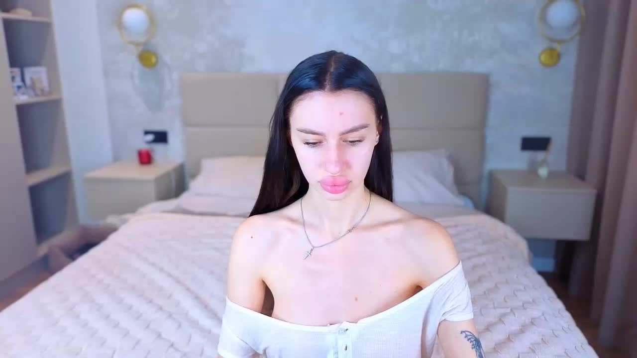 SnowWhiteee Adult Chat June 4, 2026