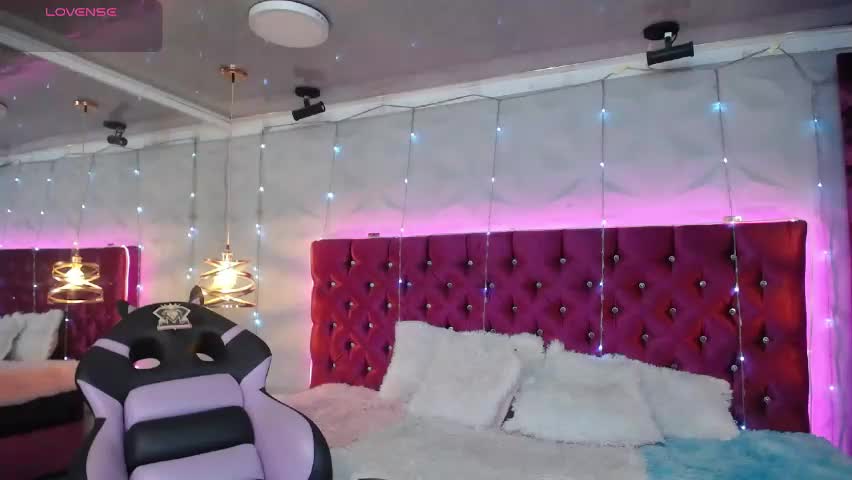 princessa_charlotte Adult Chat June 4, 2026
