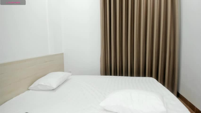sophia_squirtits Adult Chat June 4, 2026