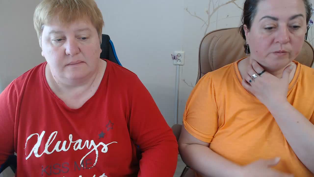 XMollyJaneEX Adult Chat June 4, 2026