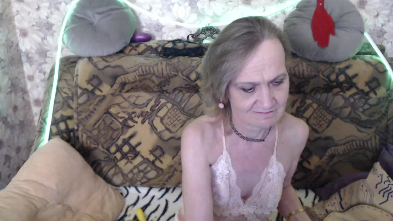 miss-bekker23 Adult Chat June 4, 2026