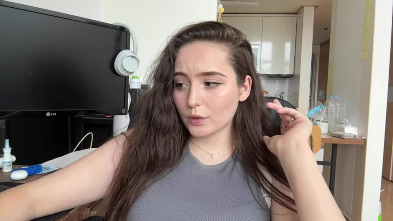EmillyCarte Adult Chat June 4, 2026