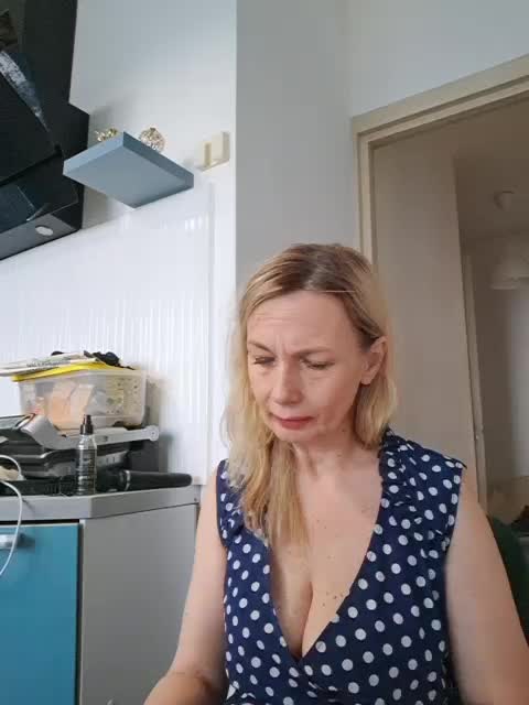 ShiningMILF Adult Chat June 4, 2026