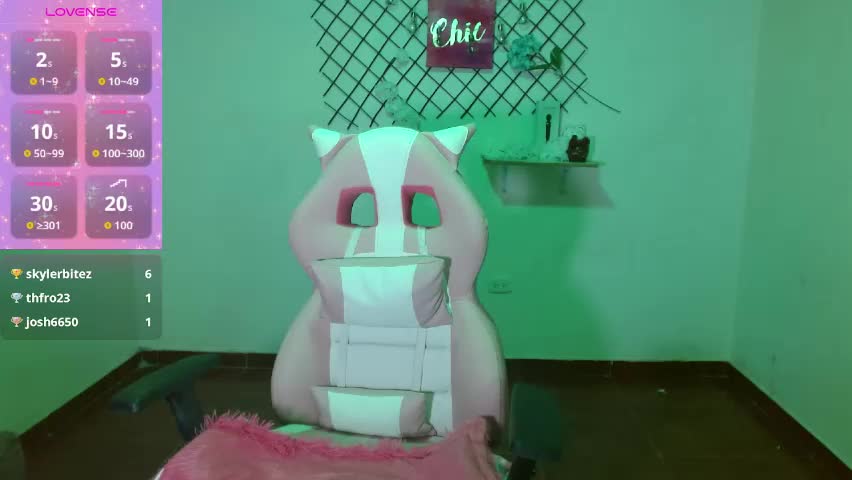 quee_tiana Adult Chat June 4, 2026