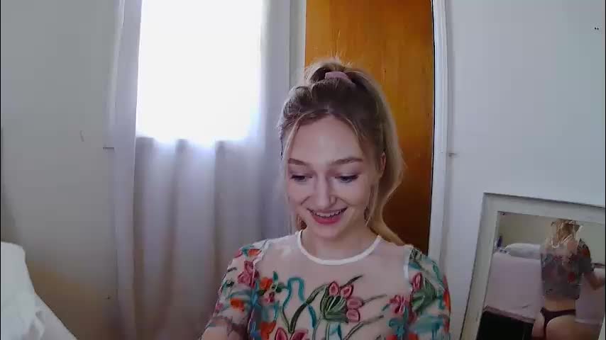 fitblondeprincess Adult Chat June 4, 2026