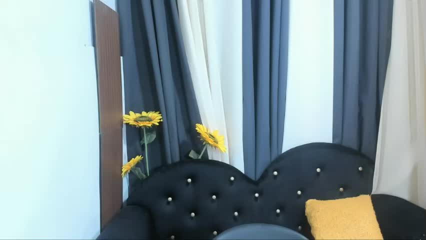 wildhot_pauleen4uxxx Adult Chat June 5, 2026