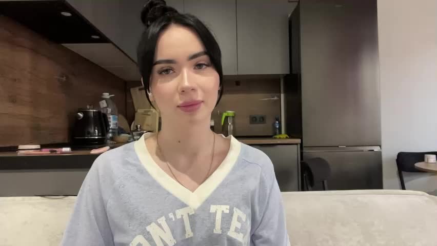 karyllangfitt Adult Chat June 5, 2026
