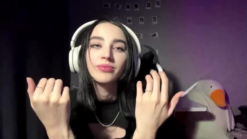 elinorashfield Adult Chat June 5, 2026