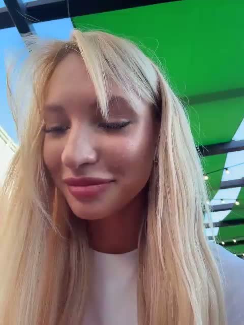 Cristi-Candy Adult Chat June 5, 2026
