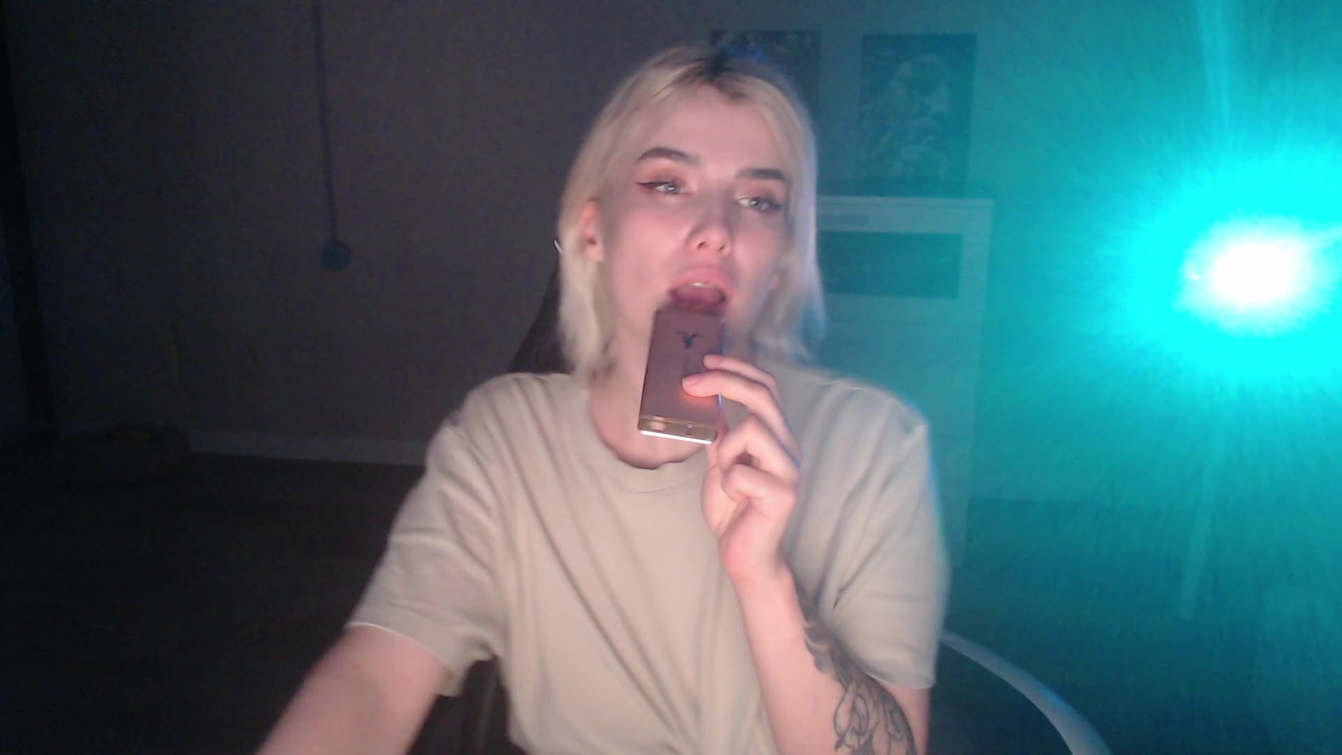 KissMeSlow- Adult Chat June 5, 2026