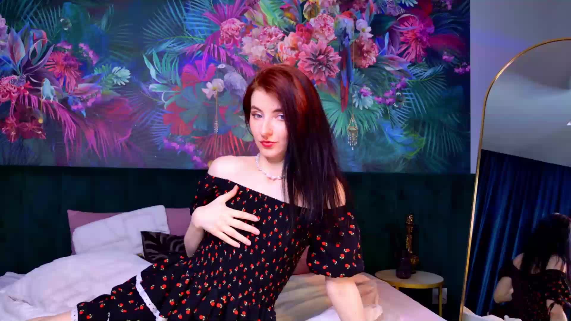 NicoleLuxe Adult Chat June 5, 2026