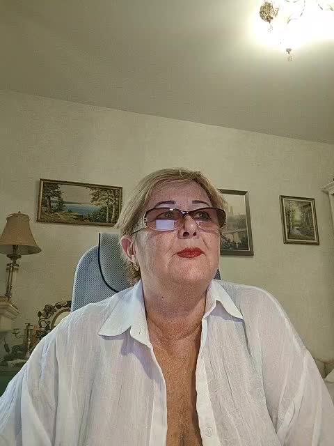 KarinkaSweet Adult Chat June 6, 2026