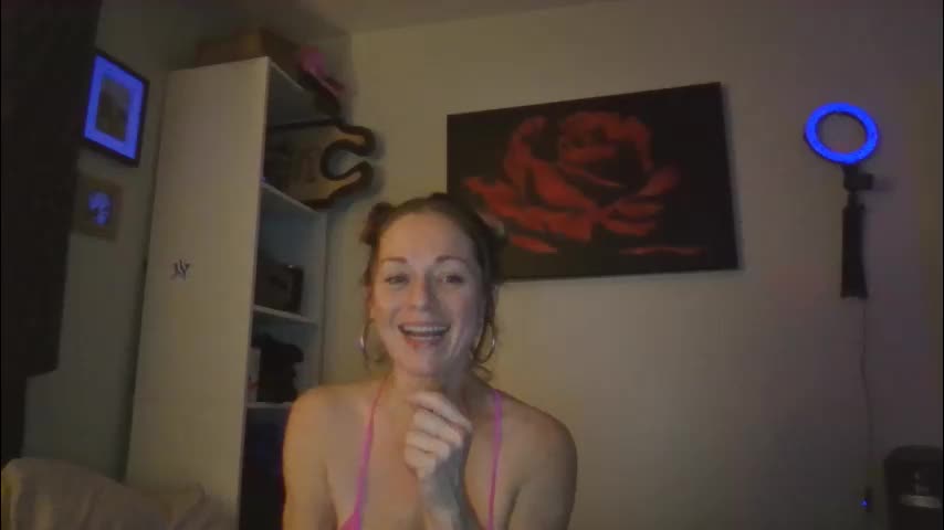 vixen1222 Adult Chat June 5, 2026
