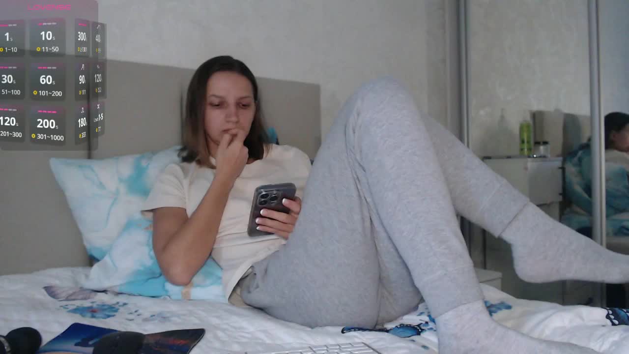 Alisa-W Adult Chat June 5, 2026