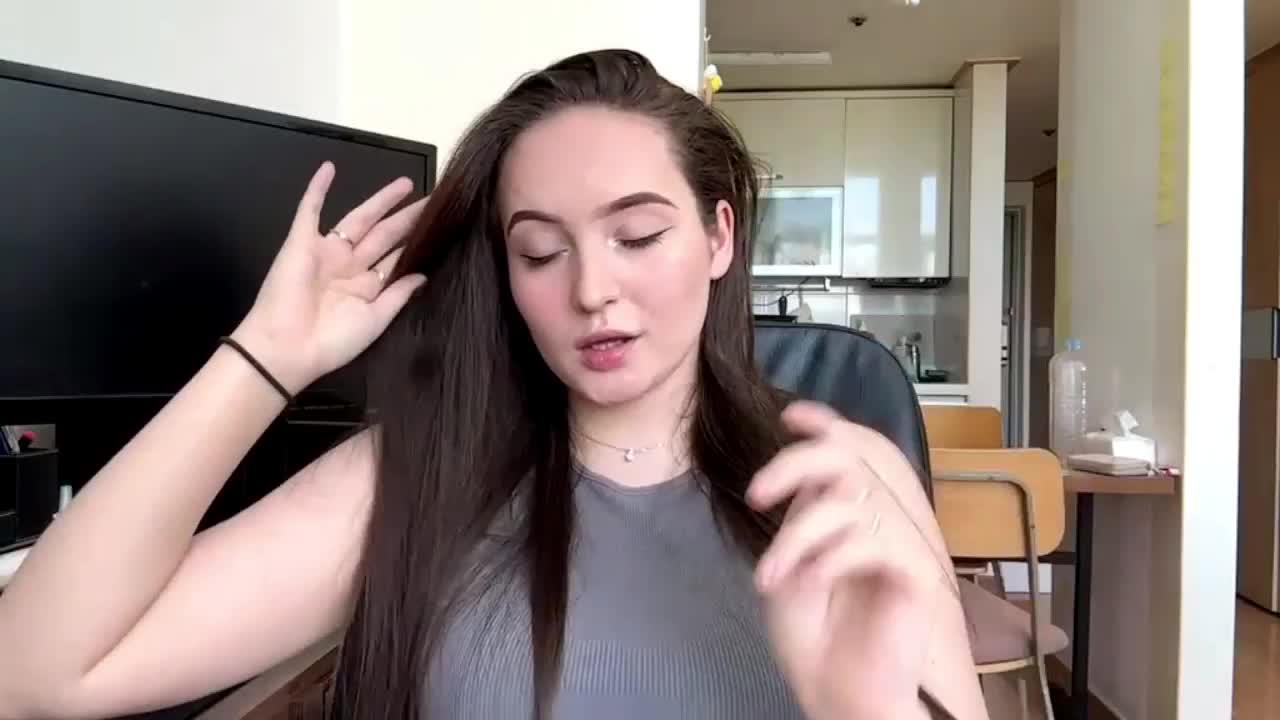 EmillyCarte Adult Chat June 5, 2026