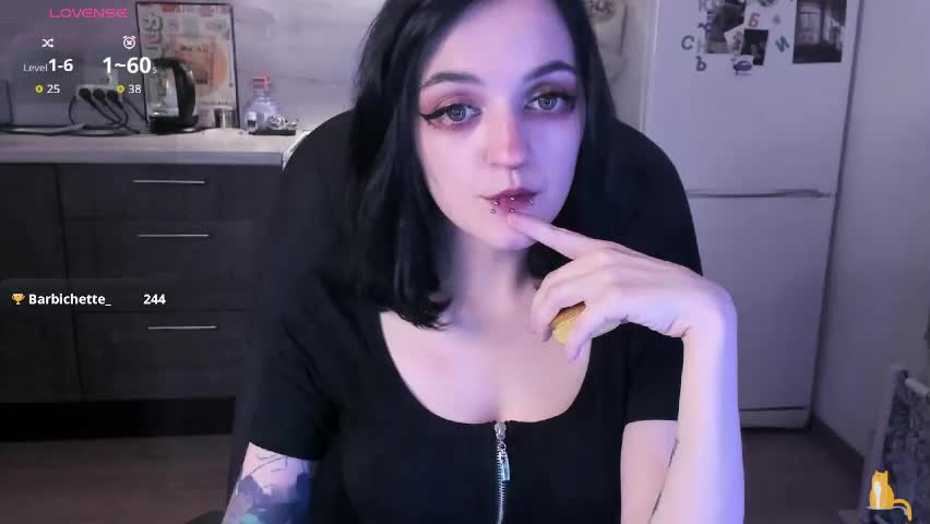 miura_moon Adult Chat June 5, 2026