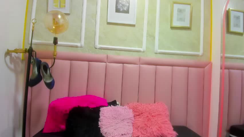 velvet_giirll Adult Chat June 5, 2026