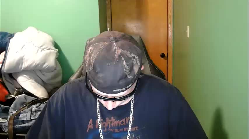 edwardaims_2please Adult Chat June 5, 2026