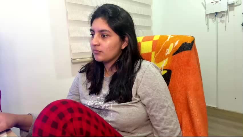 cloe_small08 Adult Chat June 6, 2026