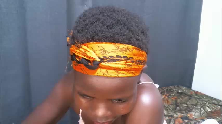 lizzy_25 Adult Chat June 6, 2026