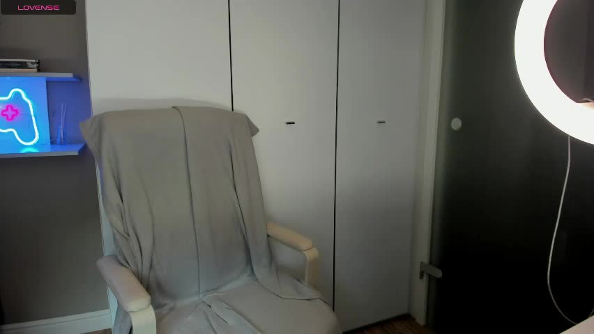 lia_lil Adult Chat June 6, 2026