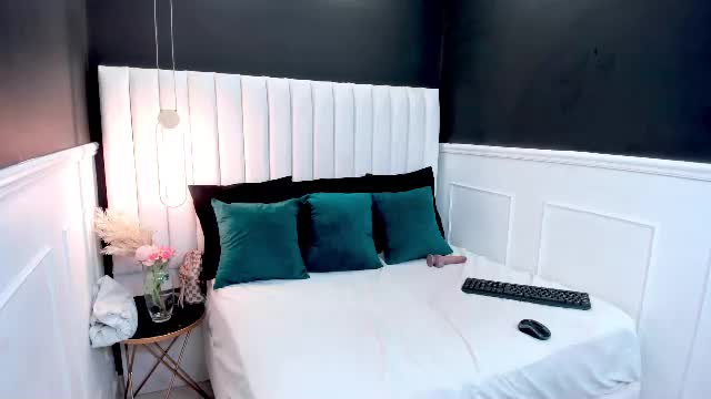 mia_blumm_ Adult Chat June 6, 2026
