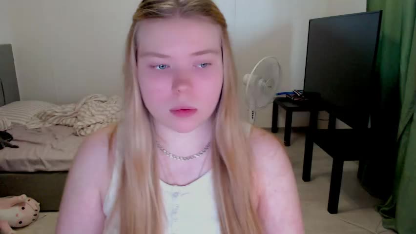 kitten_jenny01 Adult Chat June 6, 2026