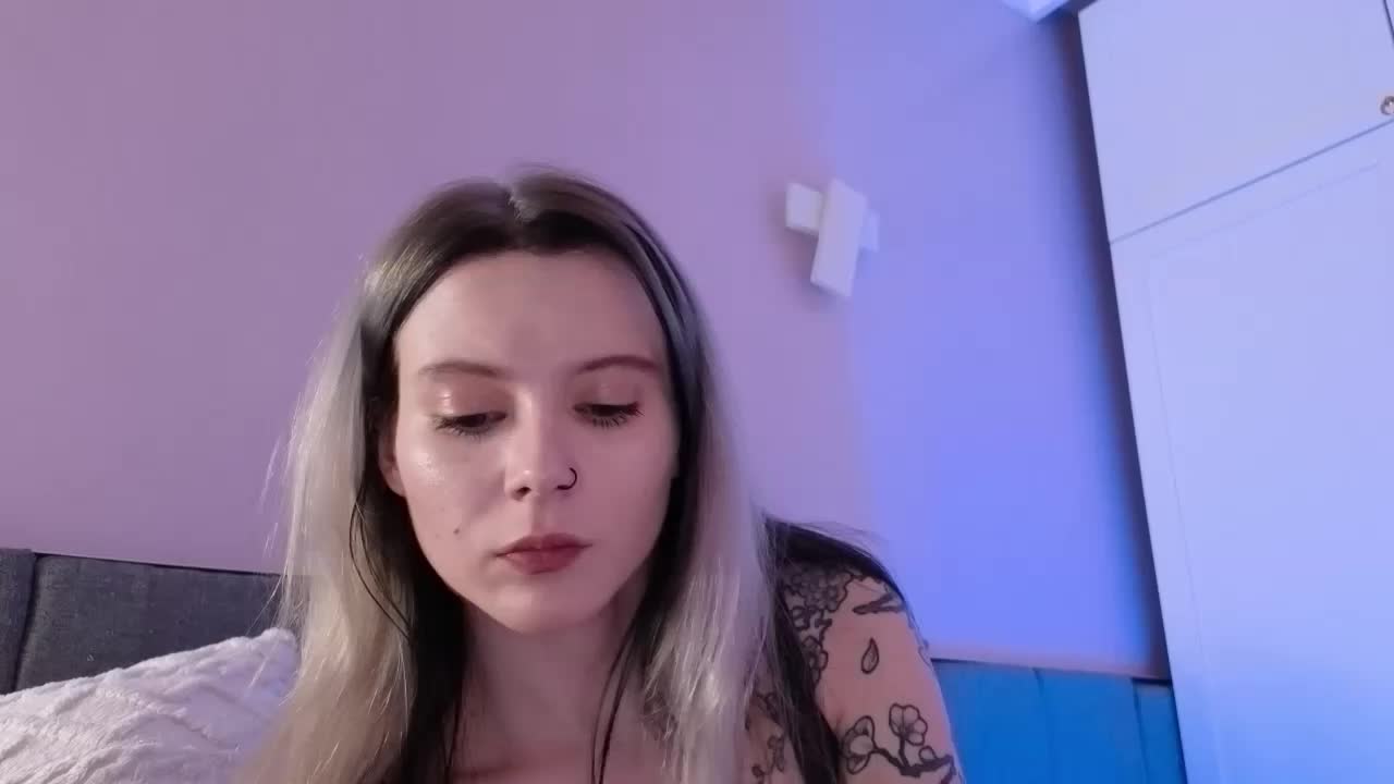 Alicee-teasee Adult Chat June 6, 2026