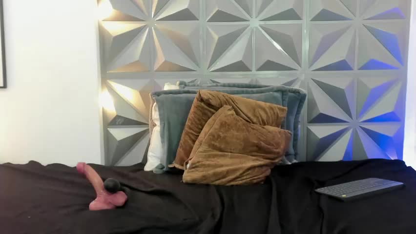 cristal_rosee11 Adult Chat June 6, 2026