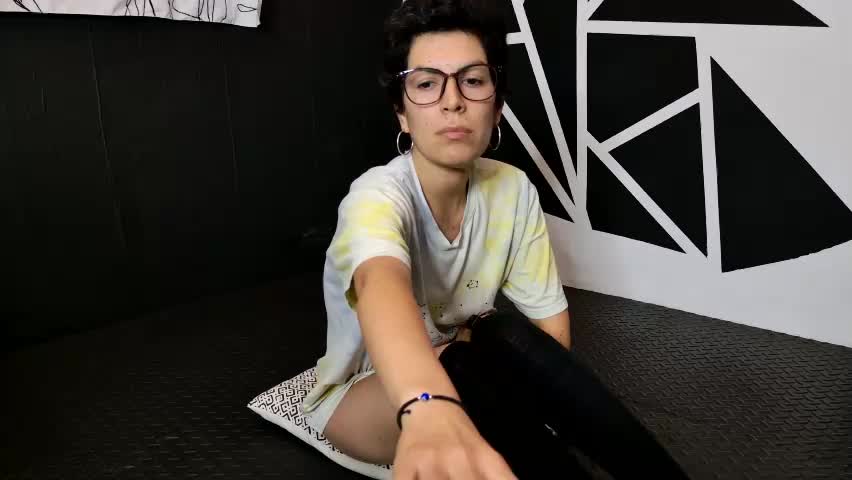 silky_minx Adult Chat June 6, 2026