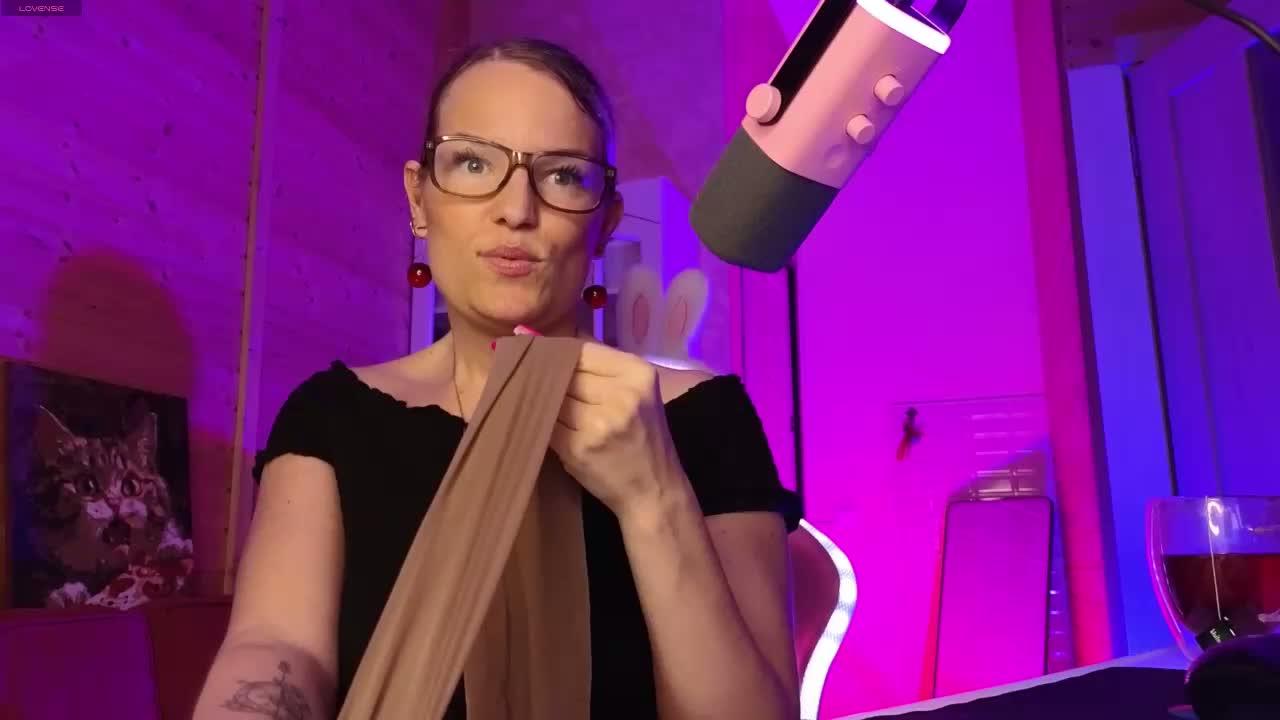 Findom_Lady_Shine Adult Chat June 6, 2026