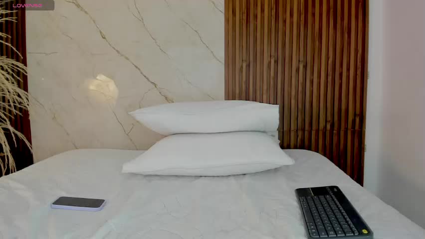 king_lovely_horny Adult Chat June 7, 2026