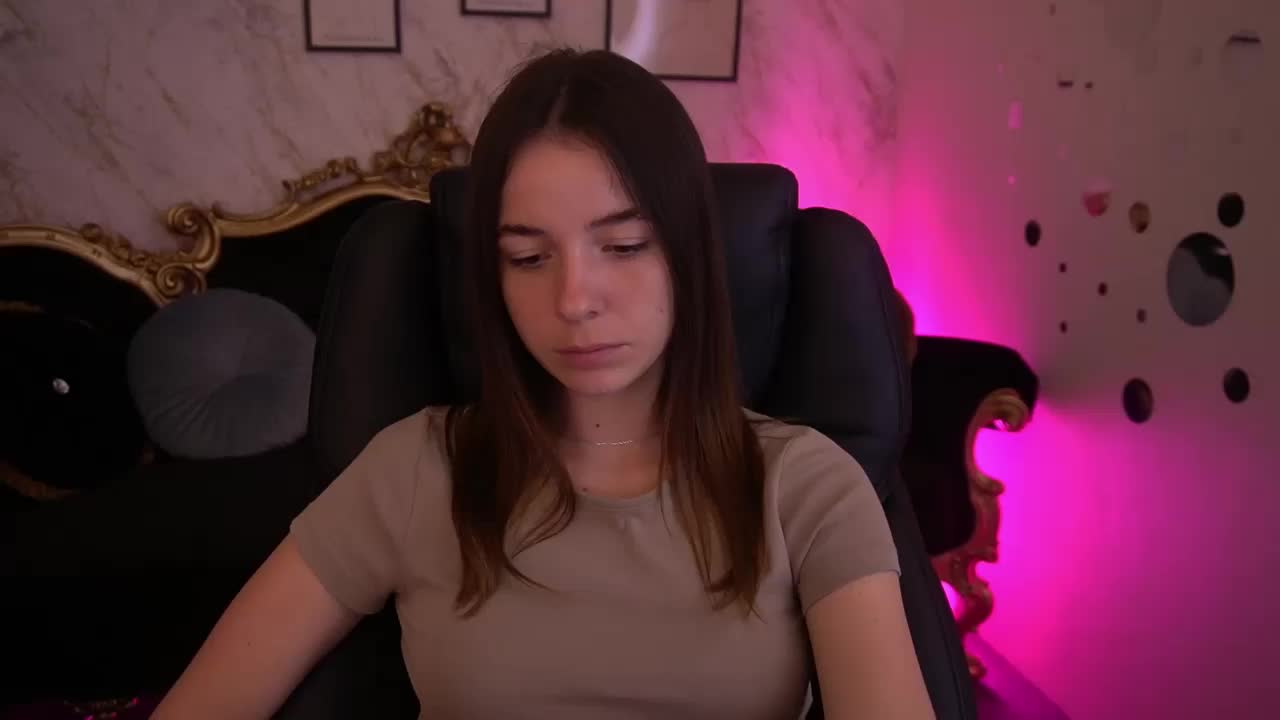 BabeDollie Adult Chat June 7, 2026