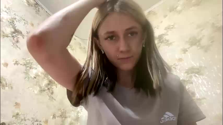 viktoria9898 Adult Chat June 7, 2026
