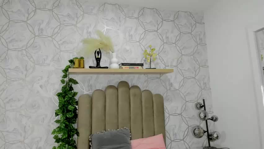 alessia_monroe Adult Chat June 7, 2026