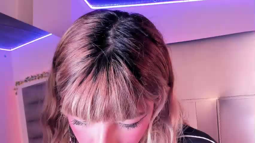 hellen__smith_ Adult Chat June 7, 2026