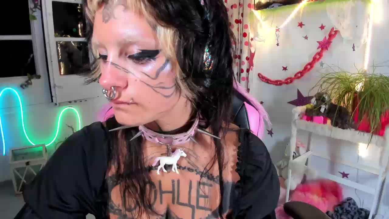 Lady-sontse- Adult Chat June 7, 2026